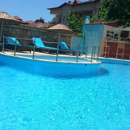 Daire Turtle Beach Bungalows